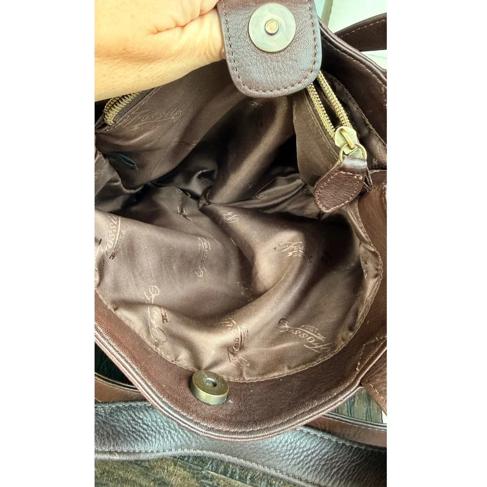 Vintage Y2K Fossil 1954 Brown Leather Crossbody Satchel Key Charm Purse Granny
